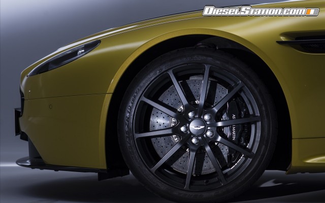 Aston Martin V12 Vantage S 2014 Widescreen Picture #96 Aston Martin V12 Vantage S 2014 Widescreen Picture #96